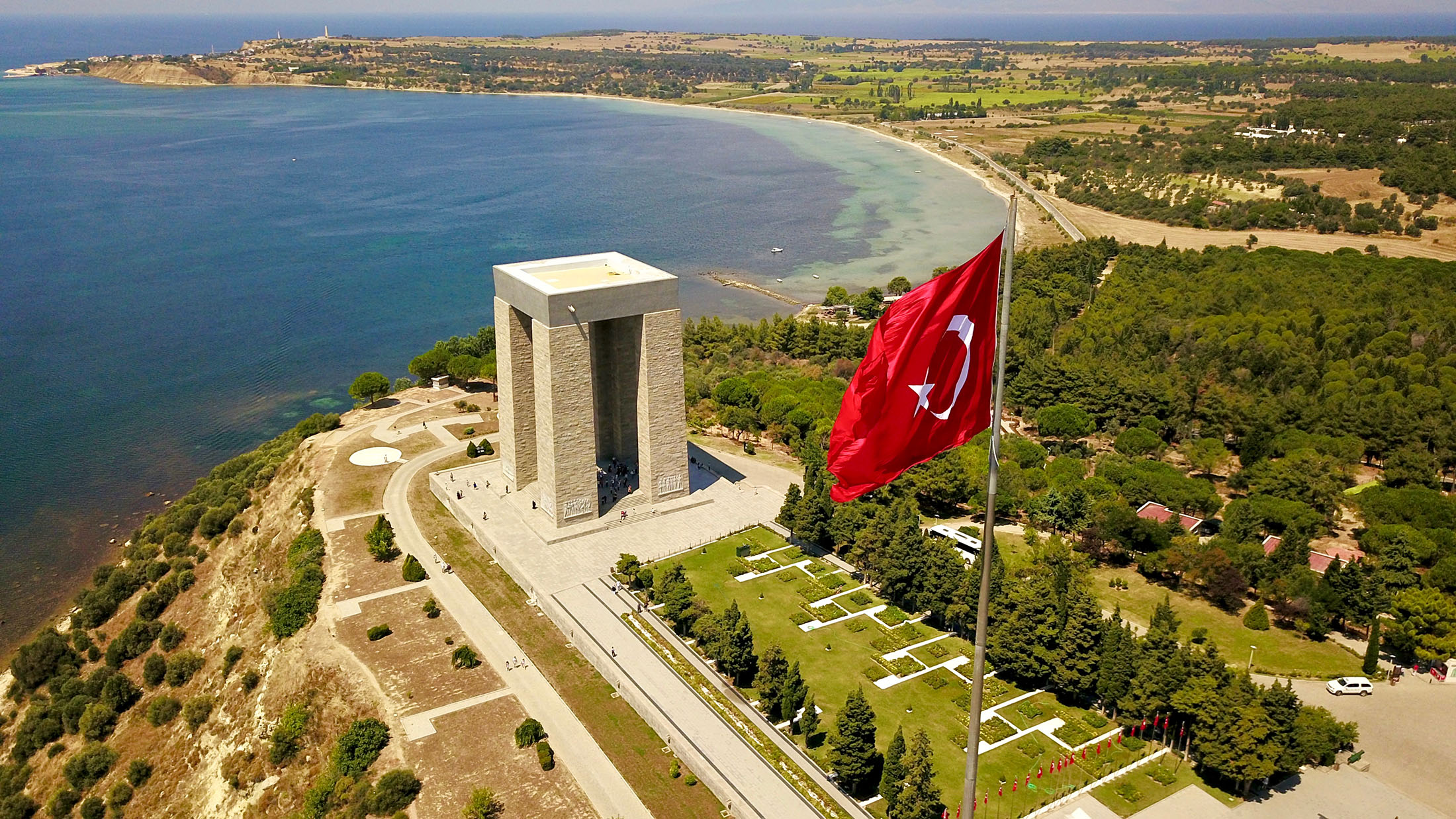 Çanakkale Şehitleri Anıtı ve Harp Müzesi: Türk Milletinin İstiklal Mücadelesinin İzleri